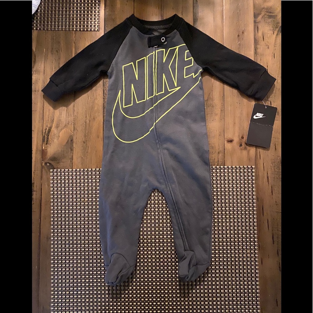 Nike Sleeper